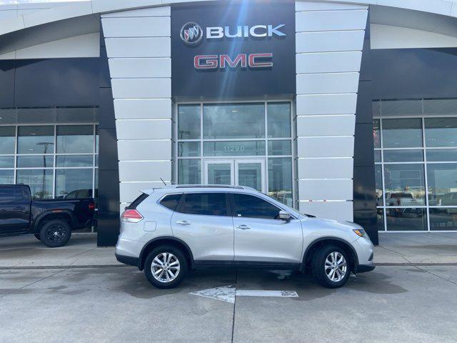 used 2016 Nissan Rogue car