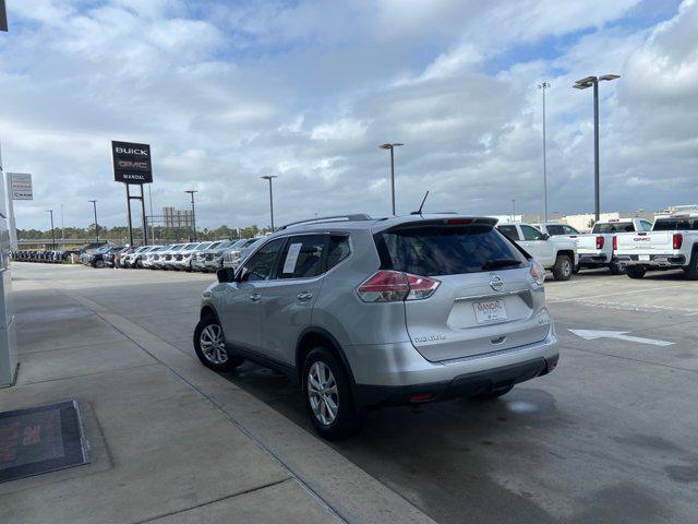 used 2016 Nissan Rogue car