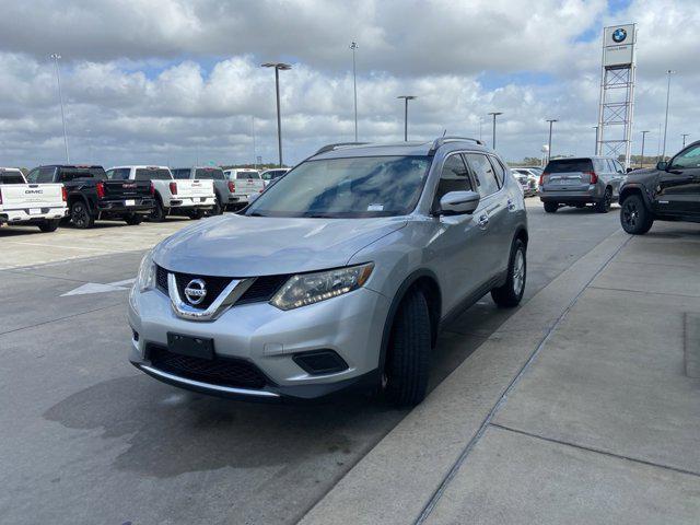 used 2016 Nissan Rogue car