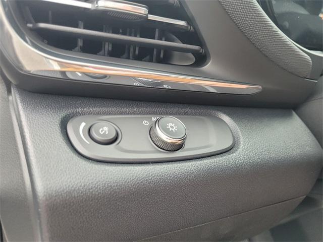 new 2025 Buick Envista car, priced at $24,120