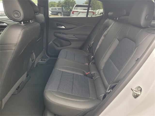 new 2025 Buick Envista car, priced at $24,120