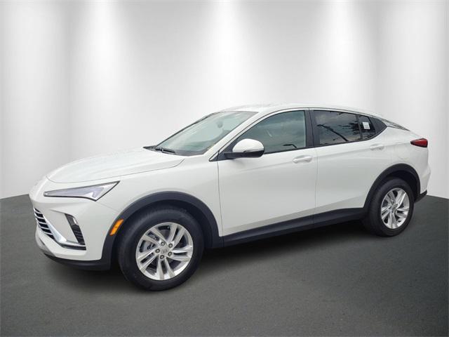 new 2025 Buick Envista car, priced at $24,120