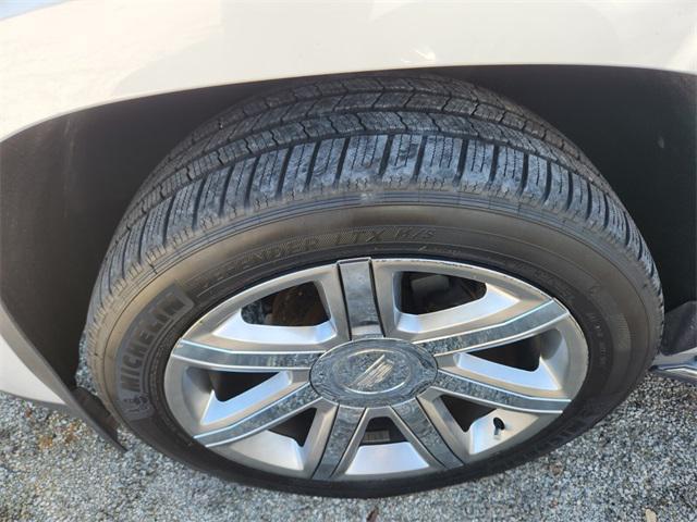 used 2017 Cadillac Escalade ESV car, priced at $19,756