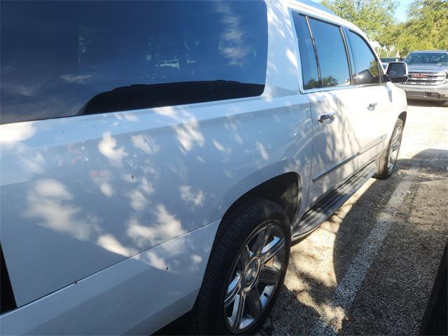 used 2017 Cadillac Escalade ESV car, priced at $19,756