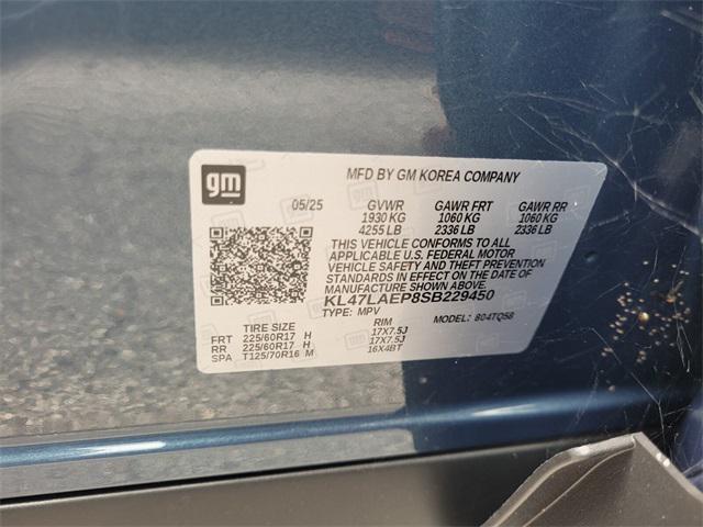 new 2025 Buick Envista car, priced at $26,199