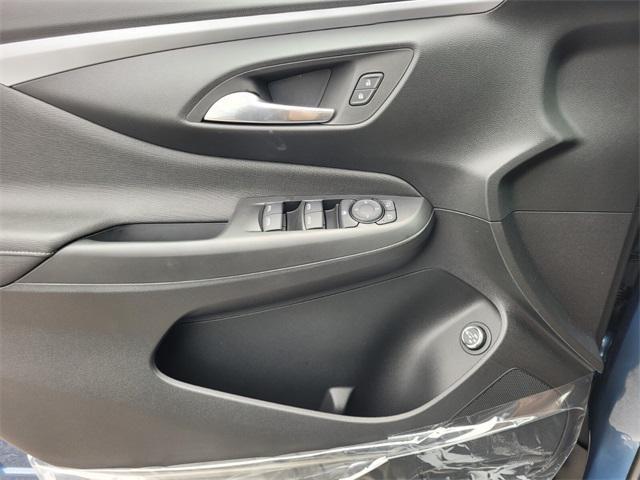 new 2025 Buick Envista car, priced at $26,199