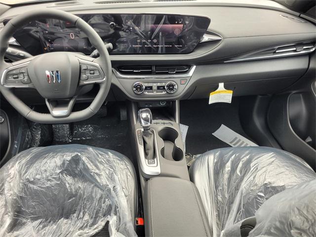 new 2025 Buick Envista car, priced at $26,199