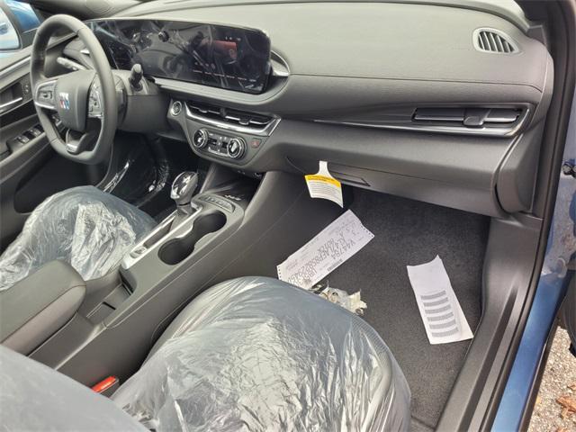 new 2025 Buick Envista car, priced at $26,199