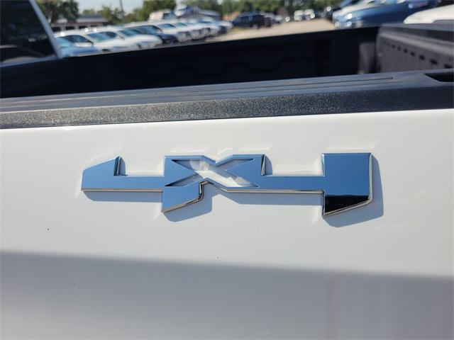 new 2025 GMC Sierra 1500 car, priced at $50,602