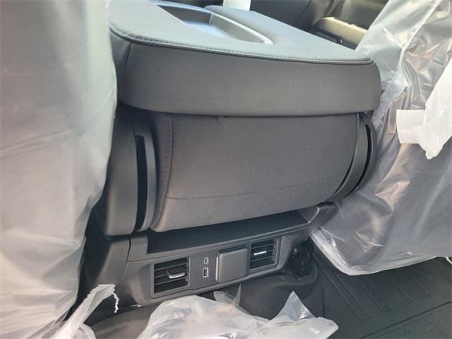 new 2025 GMC Sierra 1500 car, priced at $51,475