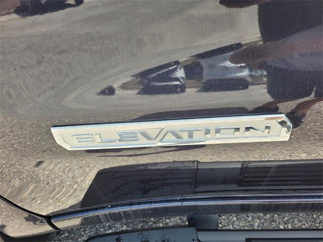 new 2025 GMC Sierra 1500 car, priced at $51,475