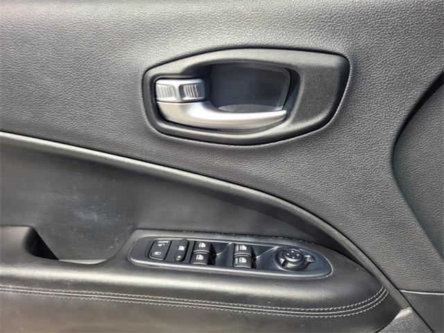 used 2021 Jeep Compass car, priced at $16,556