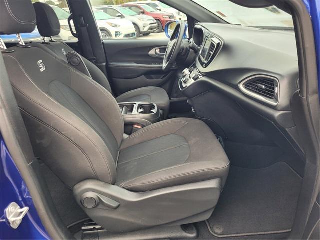 used 2020 Chrysler Pacifica car, priced at $19,686