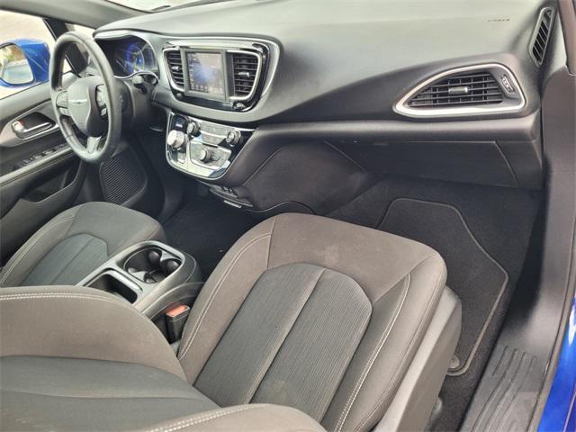 used 2020 Chrysler Pacifica car, priced at $19,686