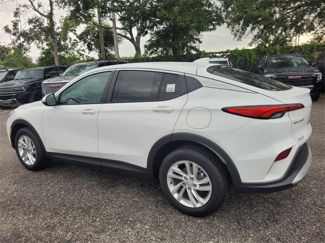 new 2025 Buick Envista car, priced at $24,133