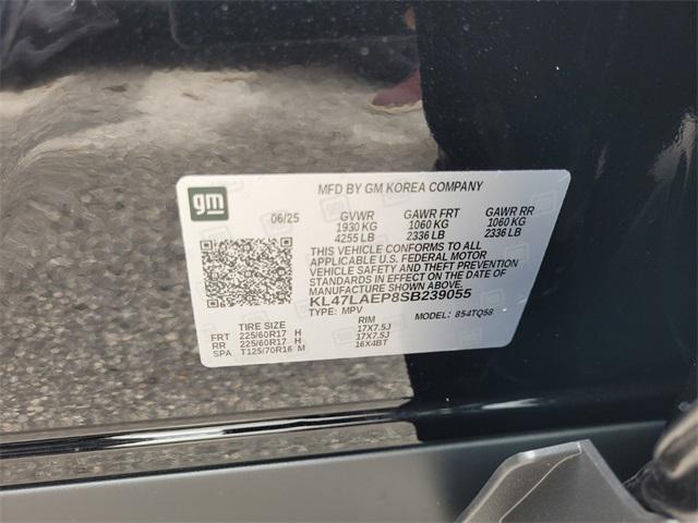 new 2025 Buick Envista car, priced at $26,216