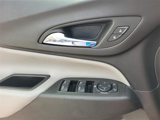 used 2024 Chevrolet Equinox car, priced at $19,000