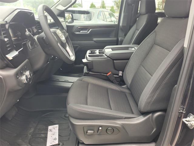 new 2025 GMC Sierra 1500 car, priced at $52,130