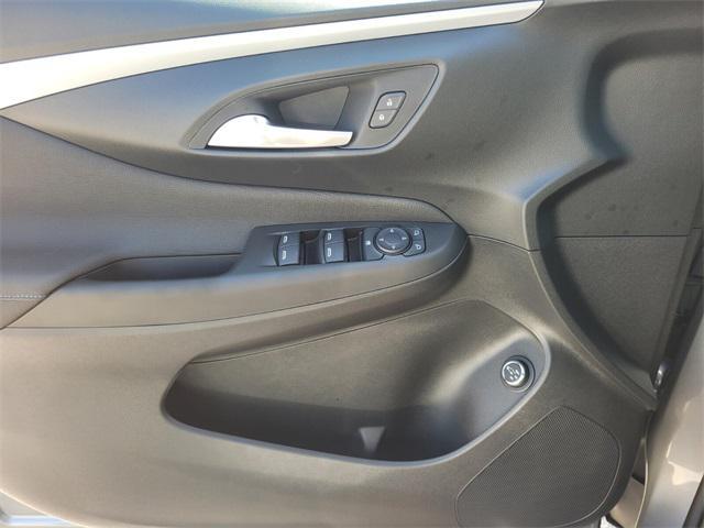 new 2025 Buick Envista car, priced at $26,541
