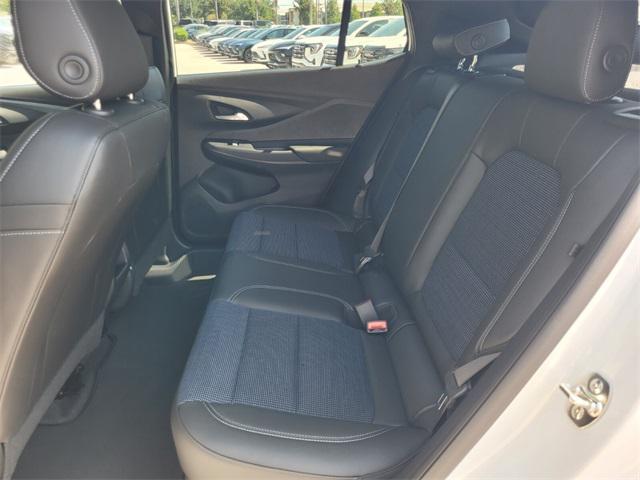 new 2025 Buick Envista car, priced at $24,067