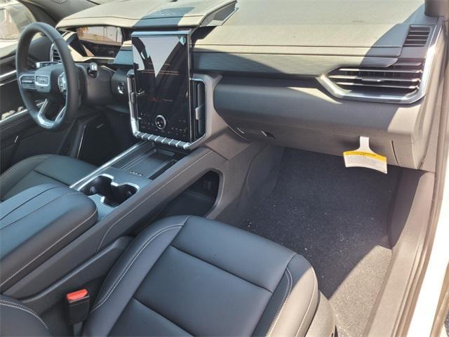 new 2025 GMC Acadia car, priced at $47,333