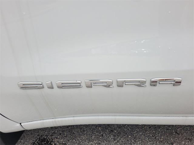 new 2025 GMC Sierra 1500 car, priced at $39,870