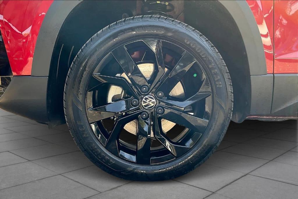 new 2024 Volkswagen Taos car, priced at $31,229