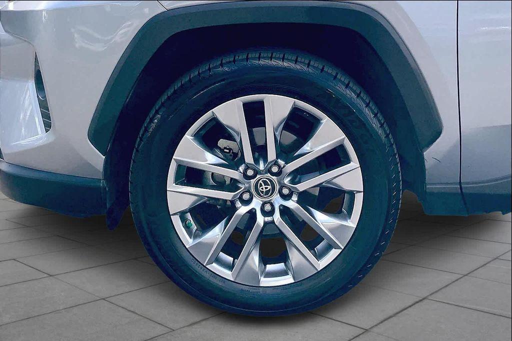used 2019 Toyota RAV4 car, priced at $19,621