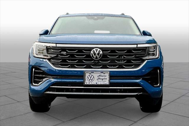 new 2025 Volkswagen Atlas car, priced at $53,738