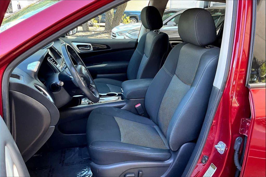 used 2017 Nissan Pathfinder car, priced at $9,791