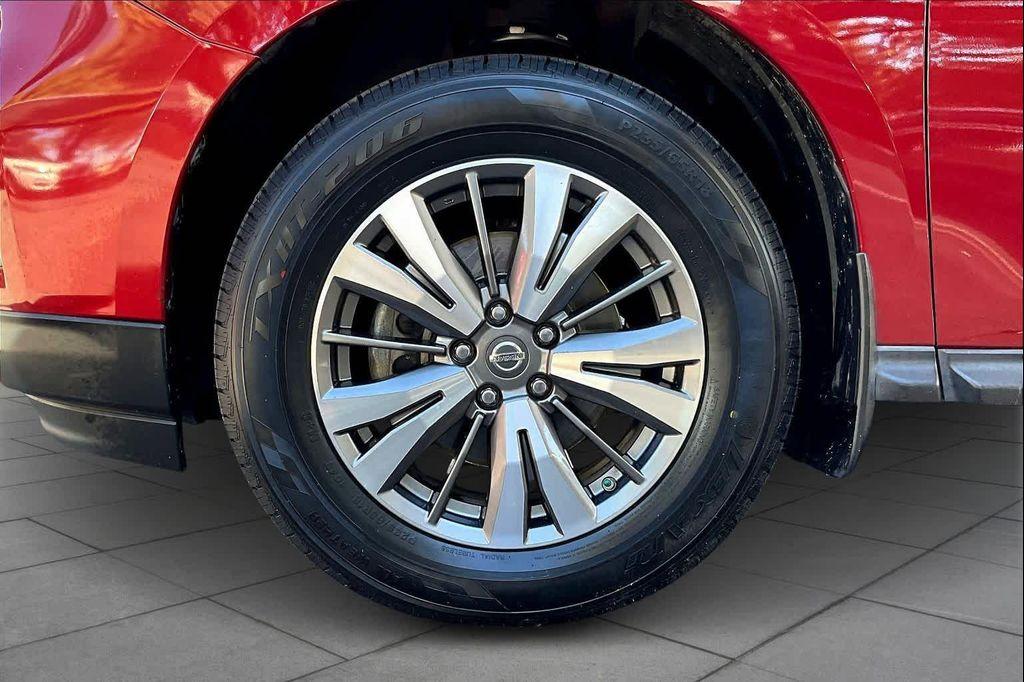 used 2017 Nissan Pathfinder car, priced at $9,791