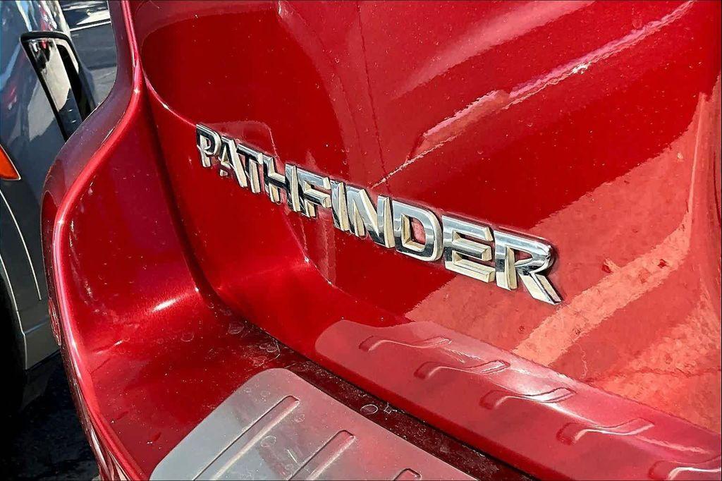 used 2017 Nissan Pathfinder car, priced at $9,791