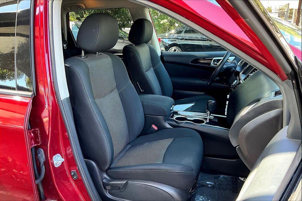 used 2017 Nissan Pathfinder car, priced at $9,791