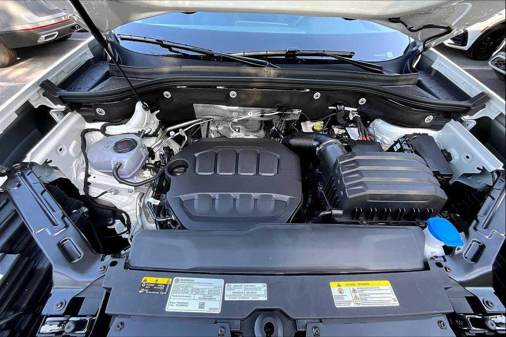 new 2026 Volkswagen Atlas car, priced at $46,296