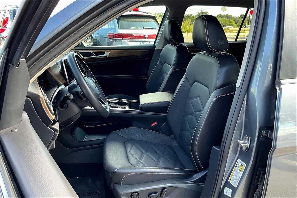 used 2024 Volkswagen Atlas car, priced at $29,931