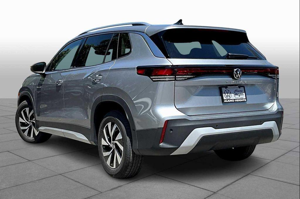 new 2025 Volkswagen Tiguan car, priced at $31,265
