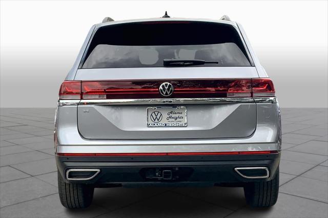 new 2024 Volkswagen Atlas car, priced at $40,392