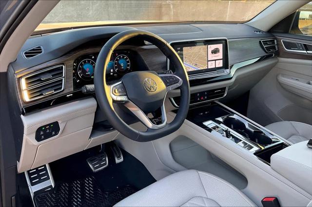 new 2025 Volkswagen Atlas car, priced at $52,769