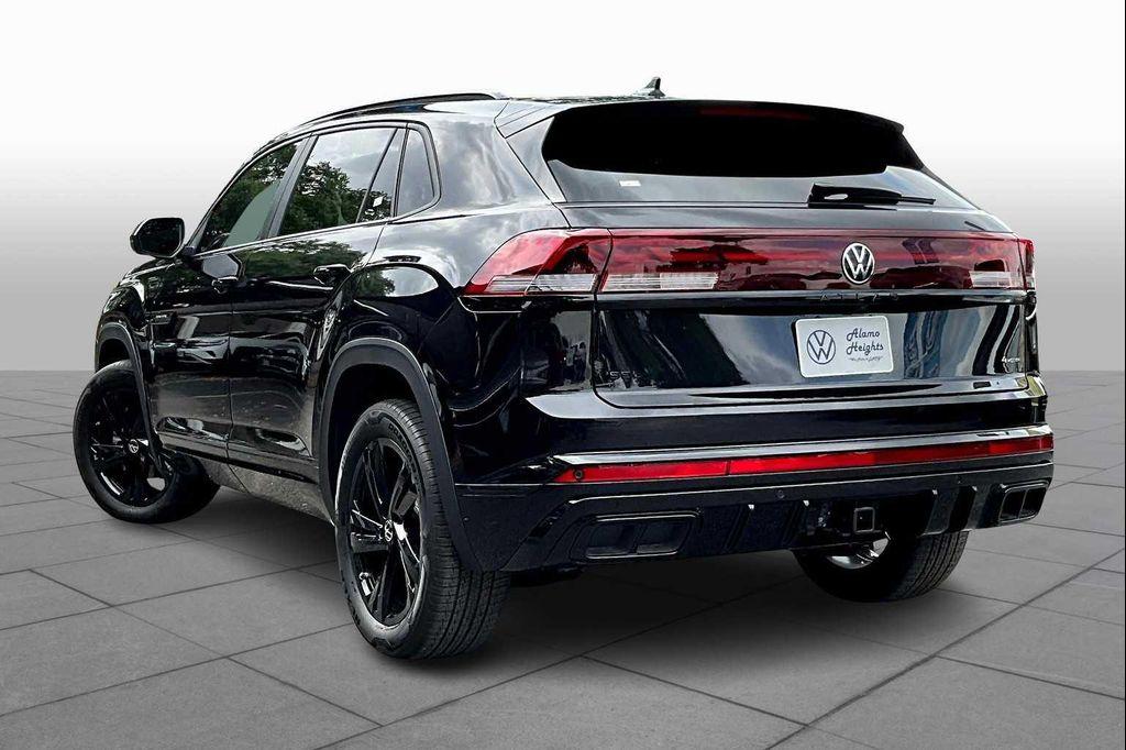 new 2025 Volkswagen Atlas Cross Sport car, priced at $50,037