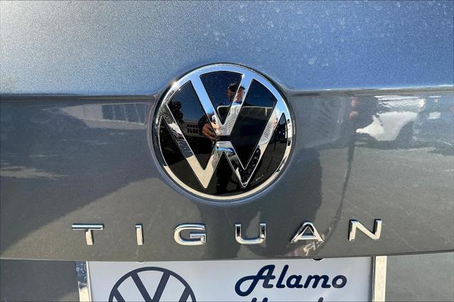 new 2024 Volkswagen Tiguan car, priced at $31,086