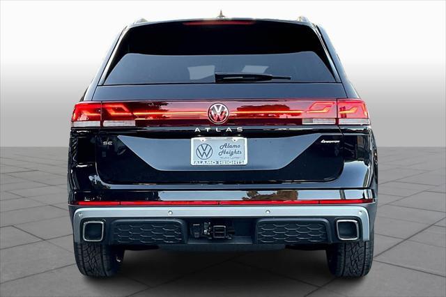 new 2025 Volkswagen Atlas car, priced at $45,764