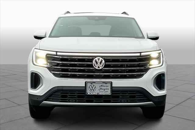 new 2025 Volkswagen Atlas car, priced at $42,614