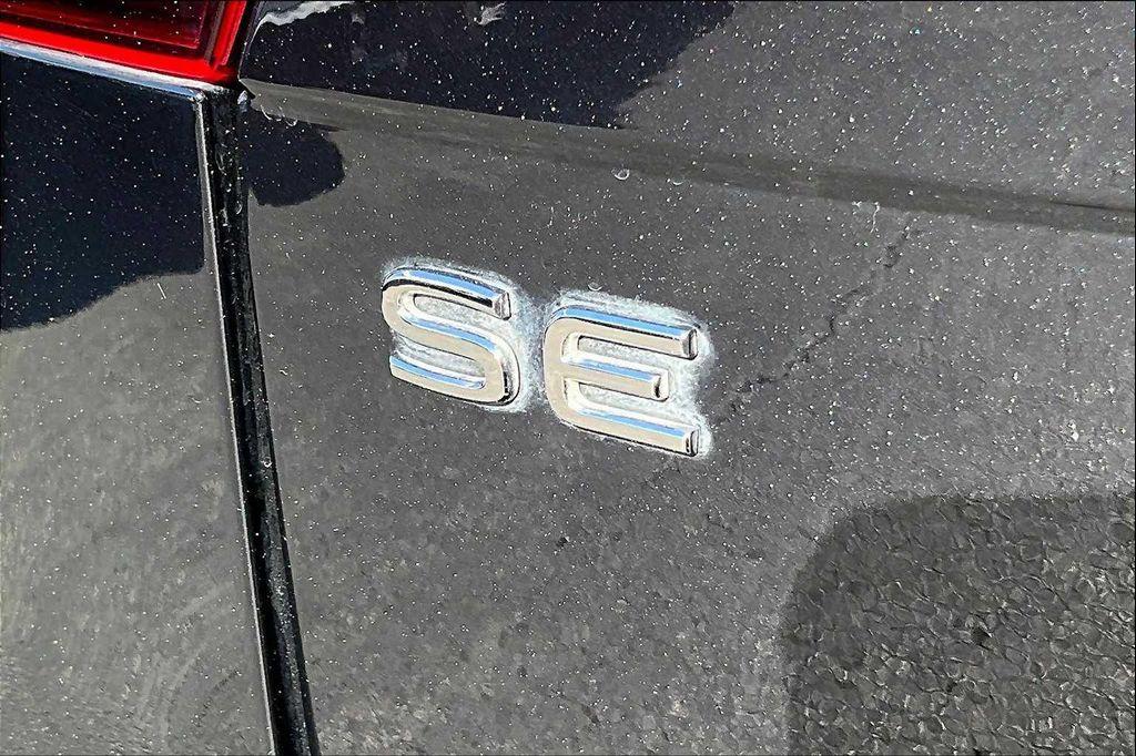 used 2023 Volkswagen Tiguan car, priced at $25,991
