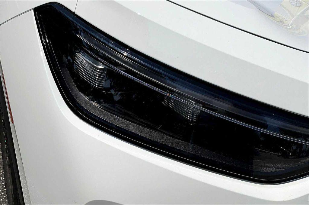 new 2025 Volkswagen Tiguan car, priced at $31,275