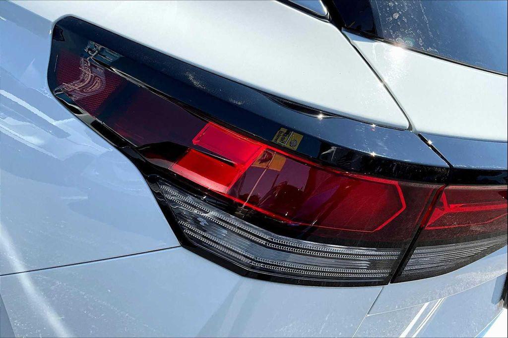 new 2025 Volkswagen Tiguan car, priced at $31,275