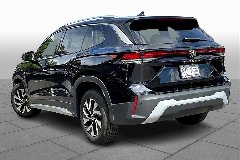 new 2025 Volkswagen Tiguan car, priced at $30,515