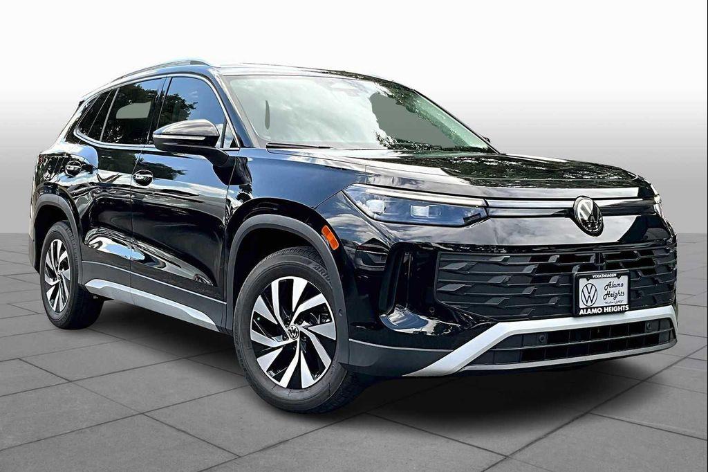 new 2025 Volkswagen Tiguan car, priced at $30,515