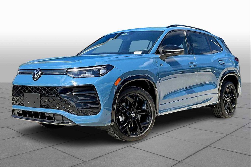 new 2025 Volkswagen Tiguan car, priced at $39,369