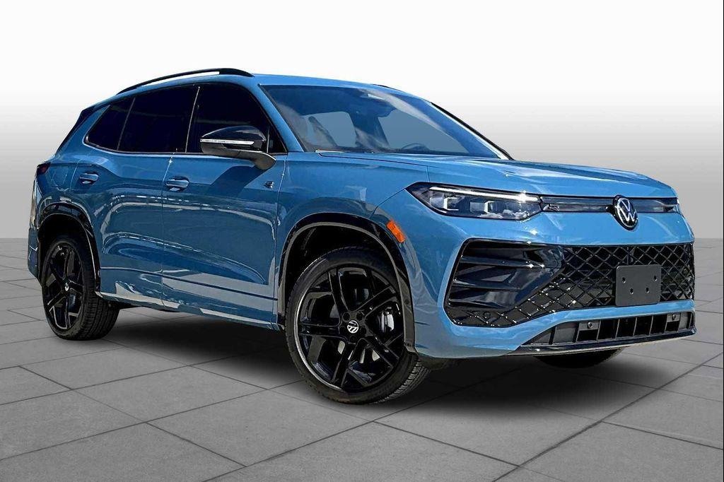 new 2025 Volkswagen Tiguan car, priced at $39,369