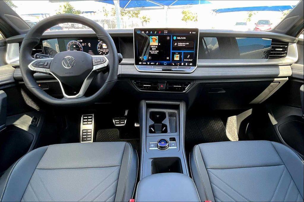 new 2025 Volkswagen Tiguan car, priced at $39,369